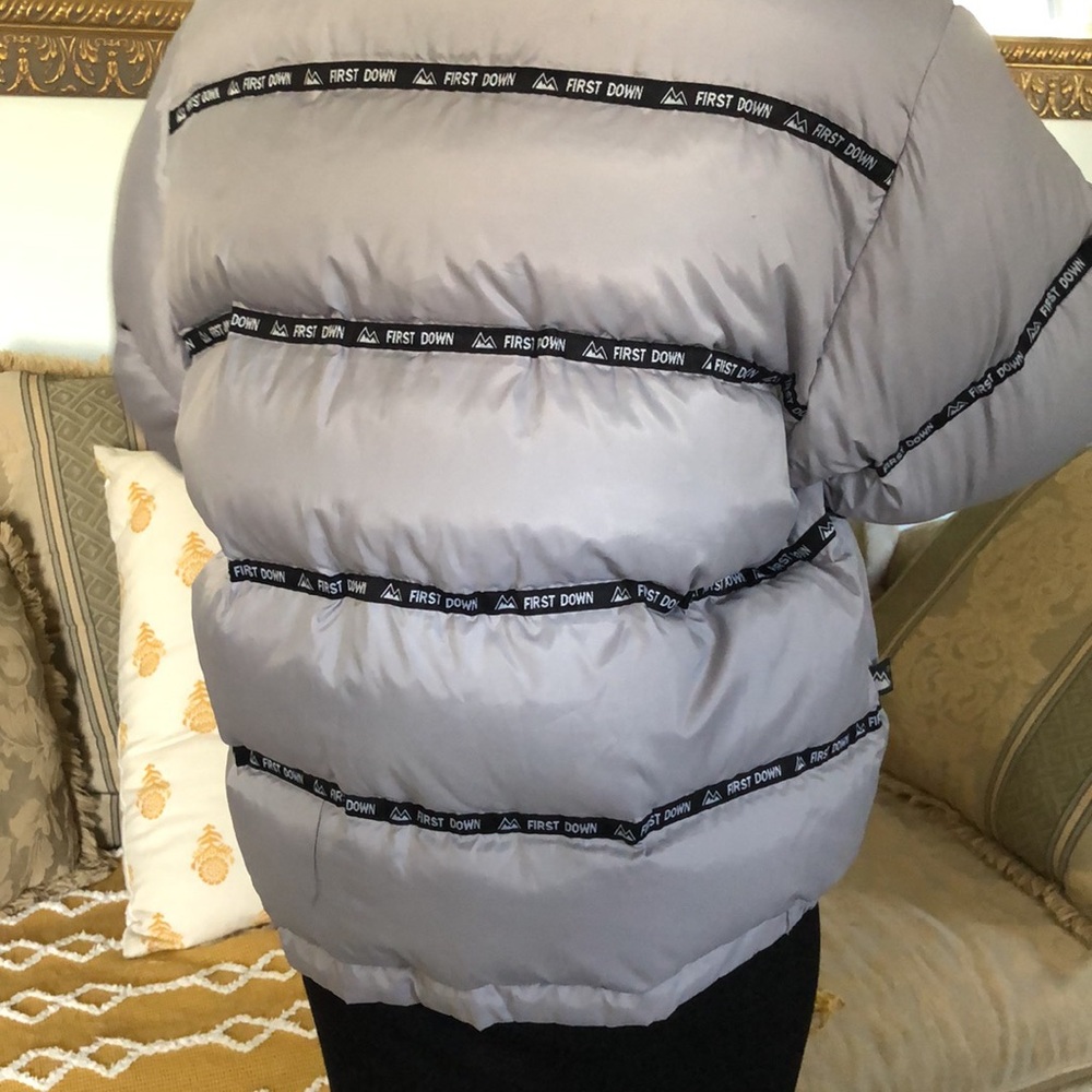 FIRST DOWN Jacket - Picture 10 of 12